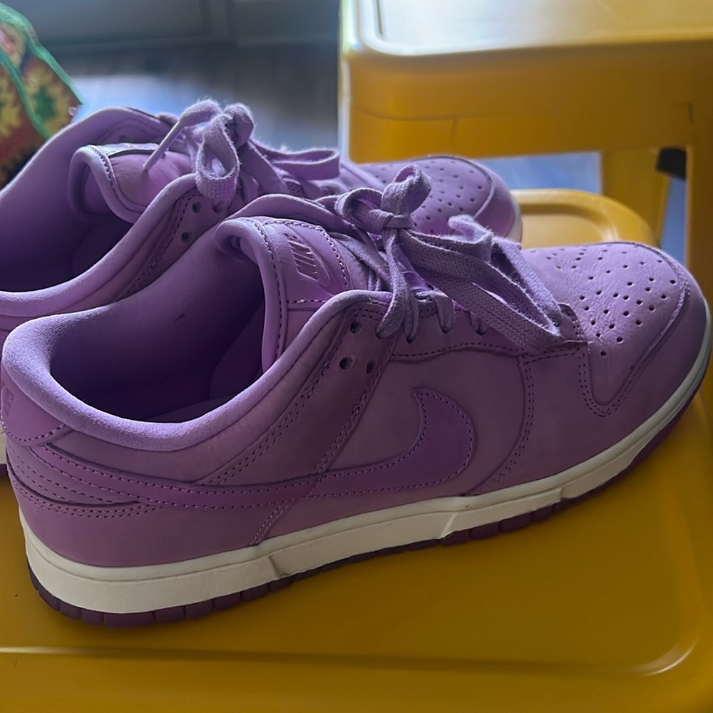 Nike Purple Women's Sneakers